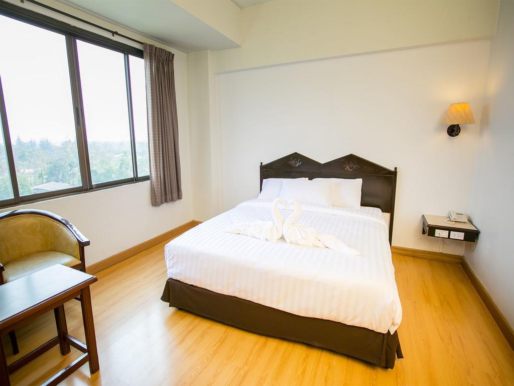 Phrae Nakara Hotel Exterior foto